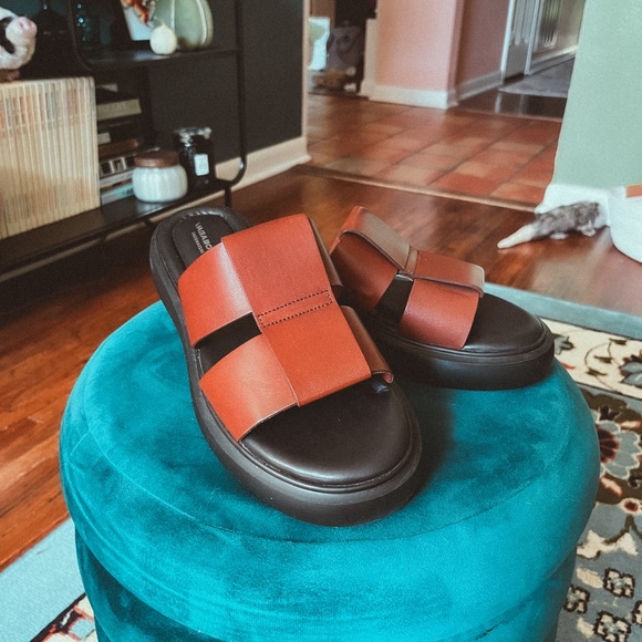 Vagabond Blenda Brown/Black Leather Sandals - Size US women’s 9 - Picture 3 of 4